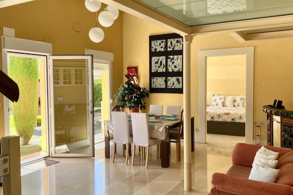 Madrid City Modern Apartment In Villa, Free Wifi Arroyomolinos Bagian luar foto