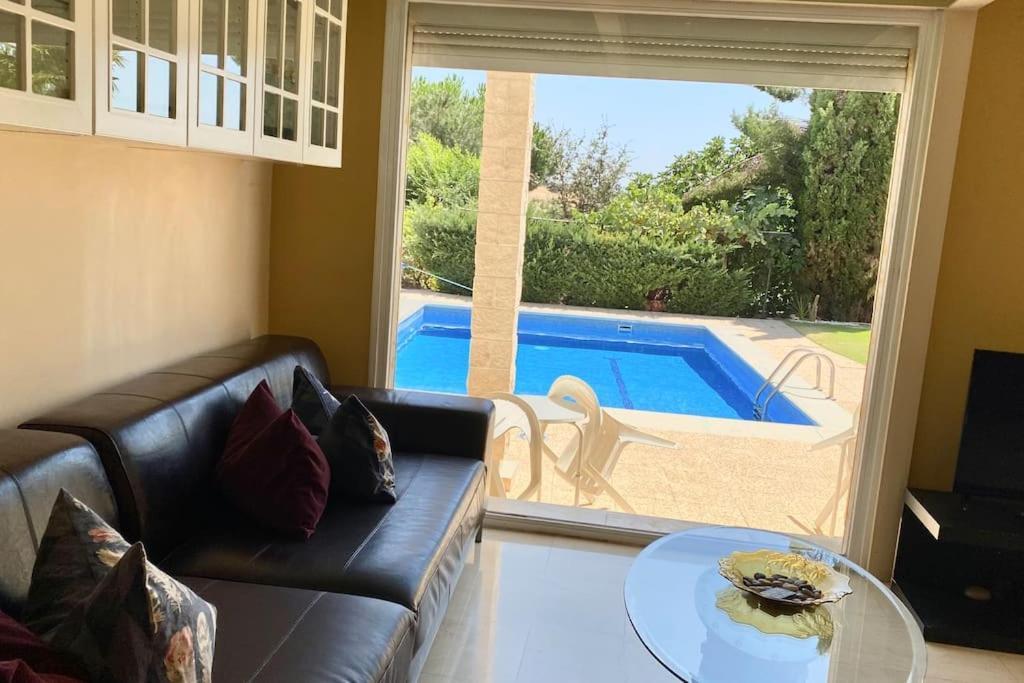Madrid City Modern Apartment In Villa, Free Wifi Arroyomolinos Bagian luar foto