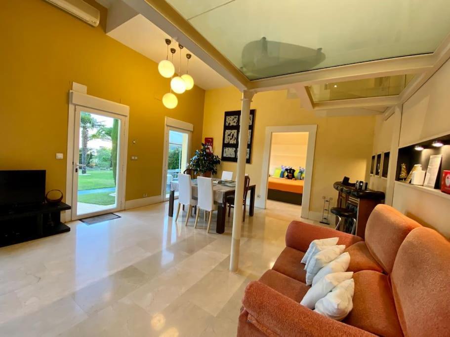 Madrid City Modern Apartment In Villa, Free Wifi Arroyomolinos Bagian luar foto