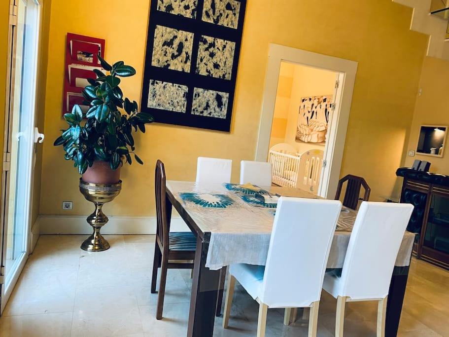 Madrid City Modern Apartment In Villa, Free Wifi Arroyomolinos Bagian luar foto